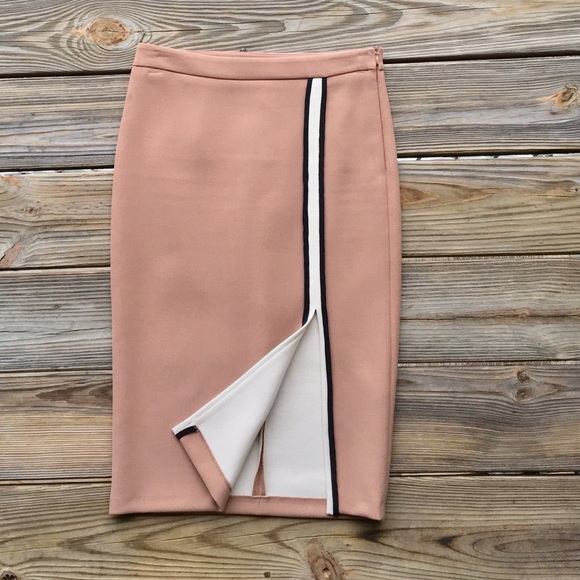 Zara Dresses & Skirts - SOLD. Sleek Zara pencil skirt
